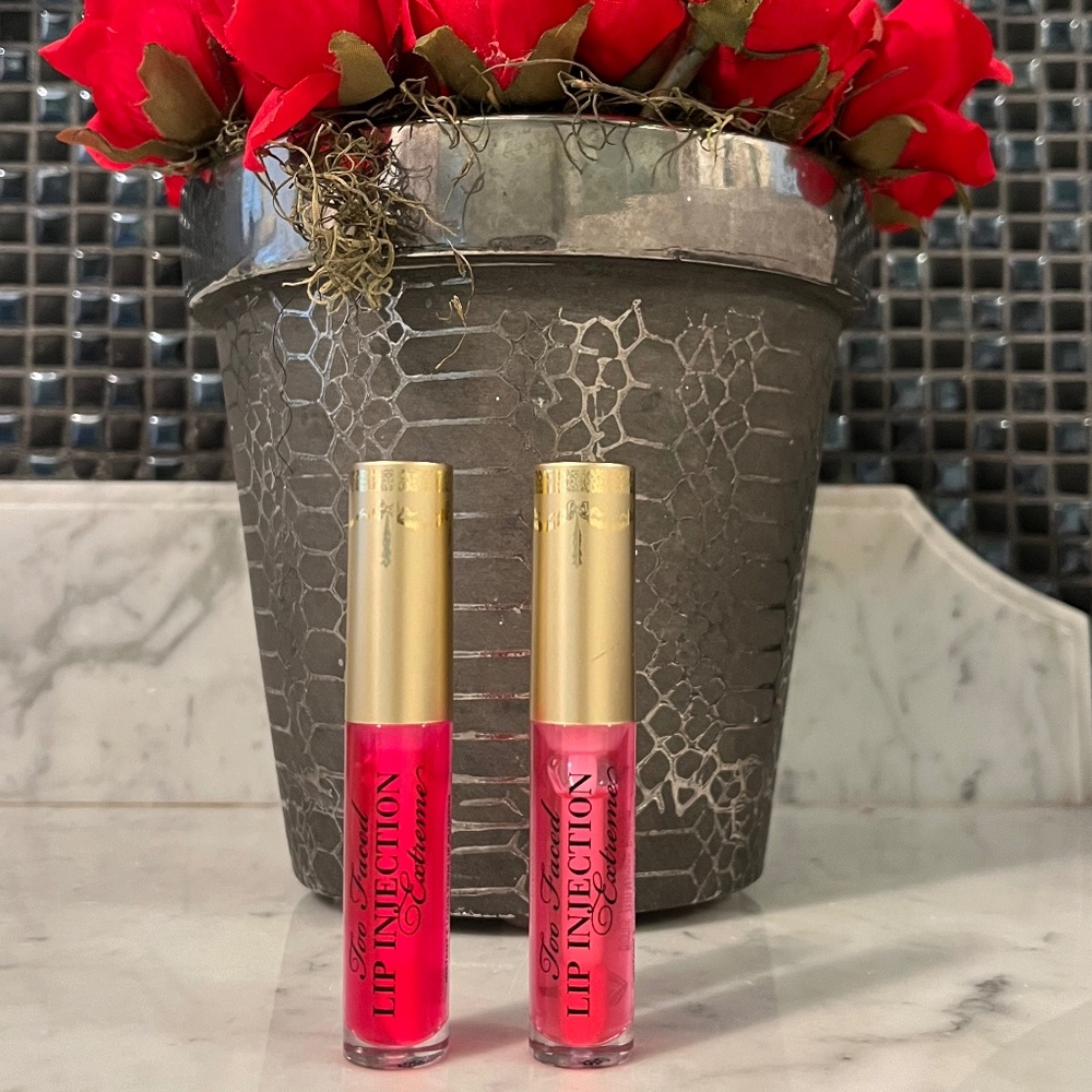 TOO FACED Lip Injection Extreme Hydrating Lip Plumper gloss